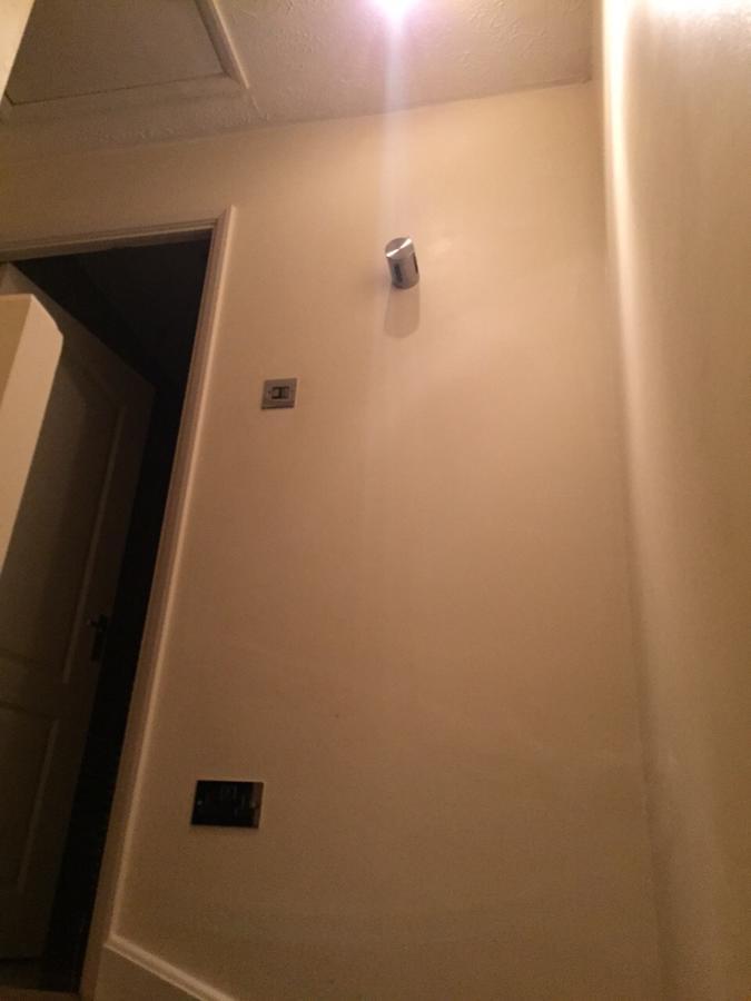 Waltham Abbey Private Property Екстериор снимка