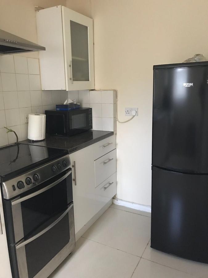 Waltham Abbey Private Property Екстериор снимка